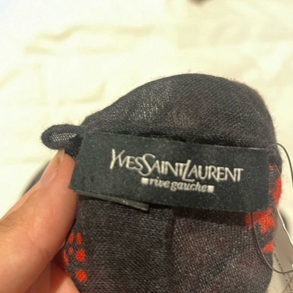 YSL wool & silk vintage scarf/neckerchief - Picture 12 of 12